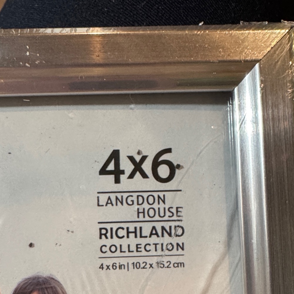 Silver Photo Frame Set - Picture 6 of 6